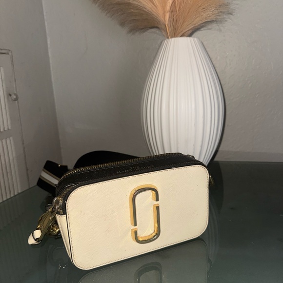 Marc Jacobs Handbags - Marc Jacobs Black and Cream Crossbody with Gold Accent